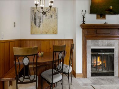 Beaver Creek Vacation Condo 3 Bedrooms Sleeps 9 Guests Beaver Creek Vacation Condo 3 Bedrooms Sleeps 9 Guests