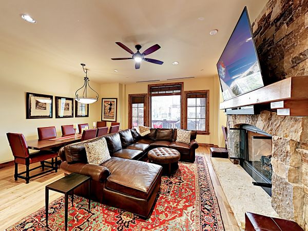 Avon Luxury Vacation Rental Condo Three Bedrooms