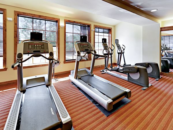Avon Luxury Vacation Rental Condo Three Bedrooms