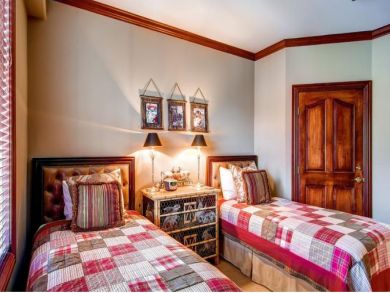 Beaver Creek Luxury Vacation Rental Sleeps Eight Guests
