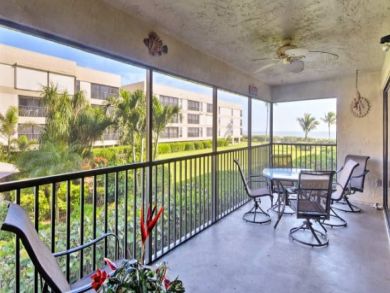 Sanibel Vacation Condo Sleeps Seven Guests.