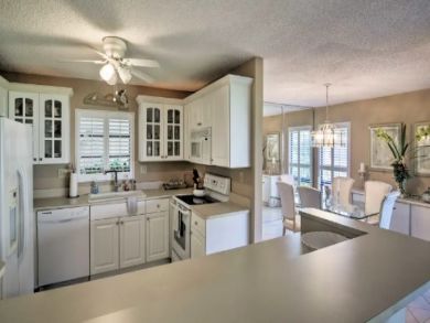 Sanibel Vacation Condo Sleeps Seven Guests.