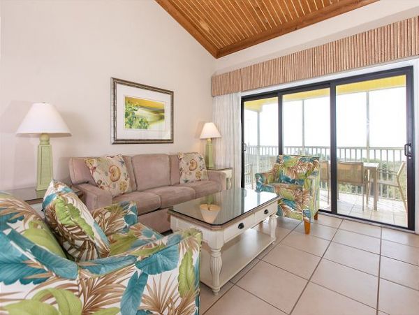 2 Bedroom Captiva Island Vacation Condo Plus Loft Sleeps 8