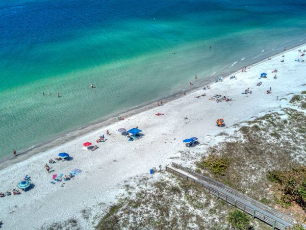 Beachfront 4 Bedroom Townhome with Stunning Gulf Views