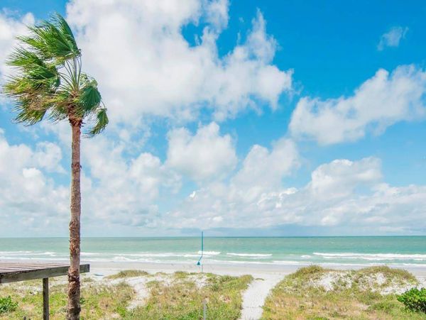 Beachfront 4 Bedroom Townhome with Stunning Gulf Views