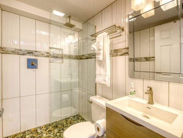 Beachfront 4 Bedroom Townhome with Stunning Gulf Views