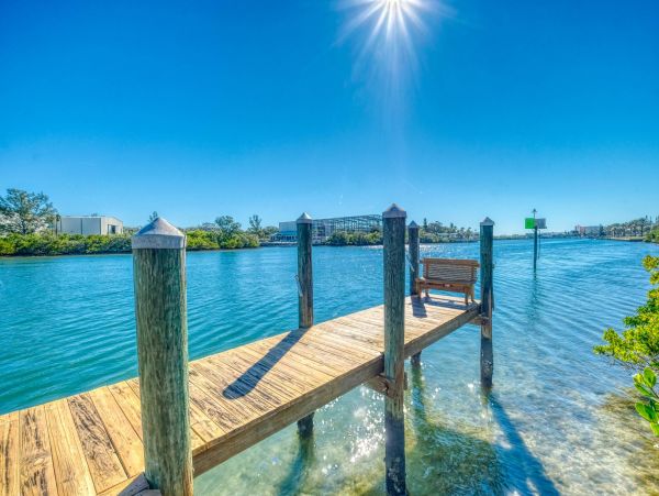 Beachfront 4 Bedroom Townhome with Stunning Gulf Views