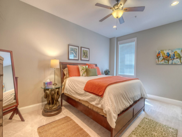 Beachfront Redington Shores 4 bedroom Vacation Home