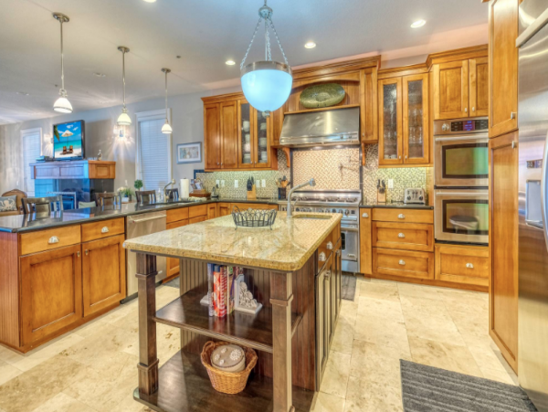Beachfront Redington Shores 4 bedroom Vacation Home