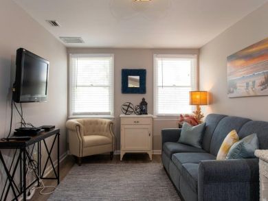 Clearwater Vacationing Sleeps 10 Guests