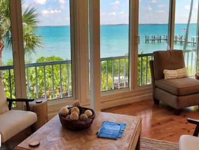 Luxury Sanibel Vacation Home Sleeps Six Guests. Luxury Sanibel Vacation Home Sleeps Six Guests.