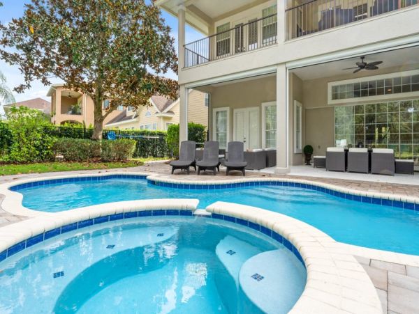 Luxury 6-Bedroom Vacation Home in Kissimmee near Disney with Private Pool