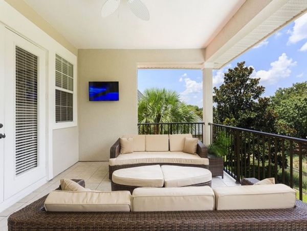 Luxury 6-Bedroom Vacation Home in Kissimmee near Disney with Private Pool