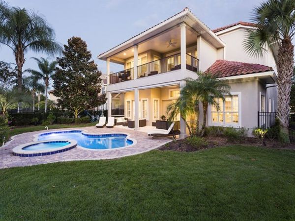 Luxury 6-Bedroom Vacation Home in Kissimmee near Disney with Private Pool