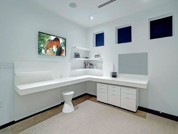 Fort Lauderdale Luxury Vacation Home Sleeps Twelve Guests