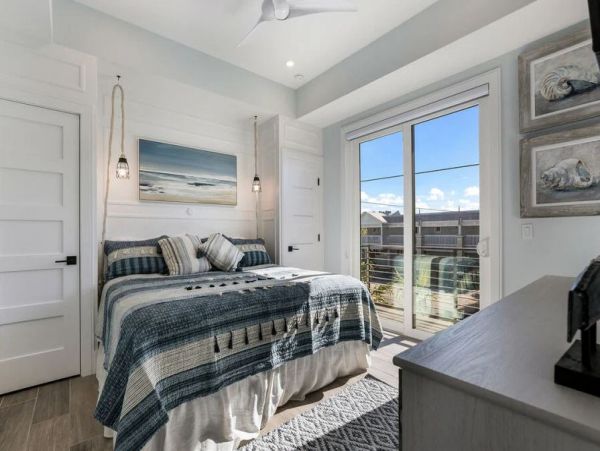 Gulf Views From This Anna Maria Luxury 4 Bedroom Rental
