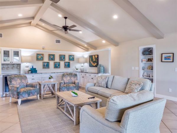 Steps to Beach Sanibel Vacation Home Three Bedroom