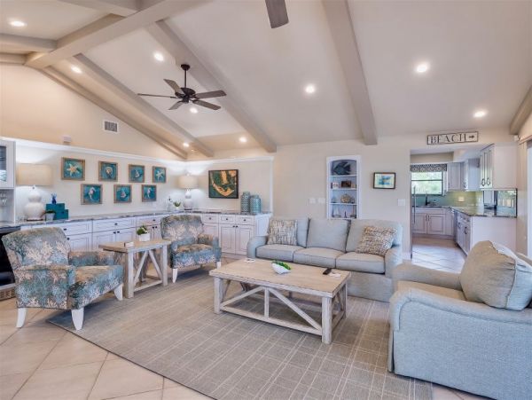 Steps to Beach Sanibel Vacation Home Three Bedroom