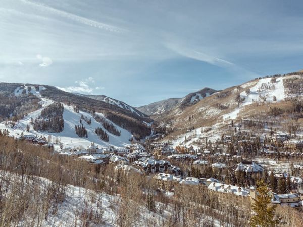 Avon Luxury Vacation Rental Condo Three Bedrooms