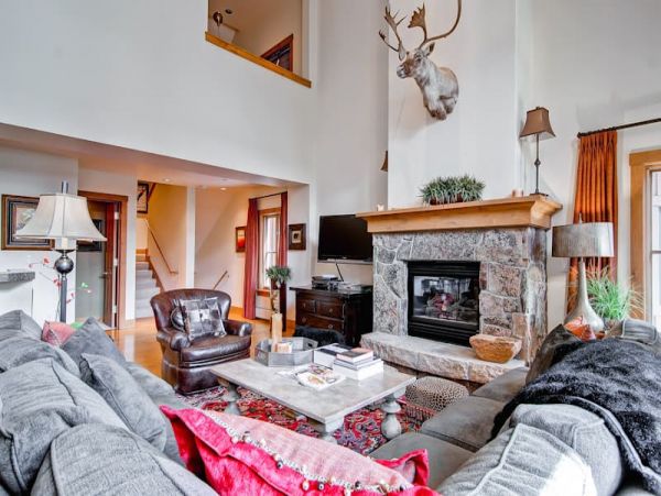 Beaver Creek Vacation 4 Bedroom Townhome Sleeps Ten Guests.