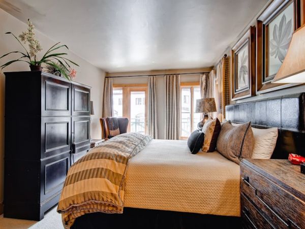 Beaver Creek Vacation 4 Bedroom Townhome Sleeps Ten Guests.