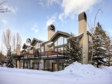 Breckenridge Vacation Townhouse Sleeps Six Guests.