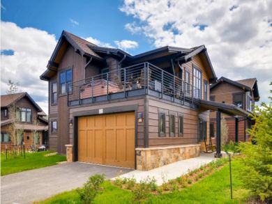 Brackenridge Vacation Home Sleeps Ten Guests. Brackenridge Vacation Home Sleeps Ten Guests.