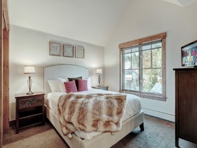 Breckenridge Ski in Three Bedroom Condo