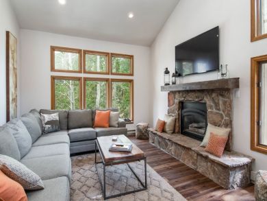 Breckenridge Vacation Home 5 Bedroom 4 Bathrooms Sleeps 10 Breckenridge Vacation Home 5 Bedroom 4 Bathrooms Sleeps 10