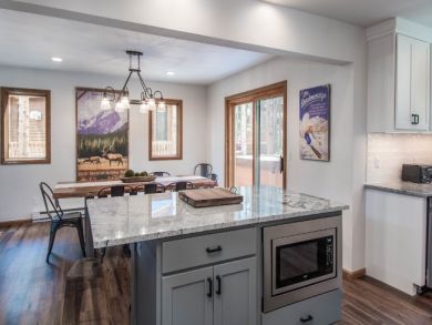 Breckenridge Vacation Home 5 Bedroom 4 Bathrooms Sleeps 10 Breckenridge Vacation Home 5 Bedroom 4 Bathrooms Sleeps 10