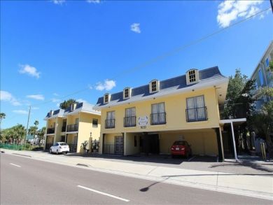 Redington Beach Vacation Condo Sleeps Four Guests.