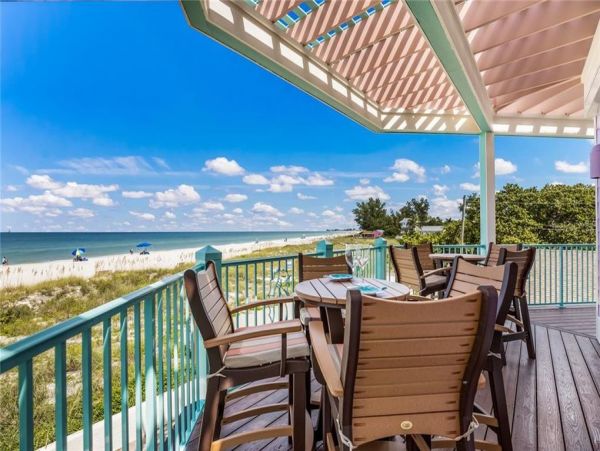 Luxury Holmes Beach Vacation Home Sleeps 8 Private Pool