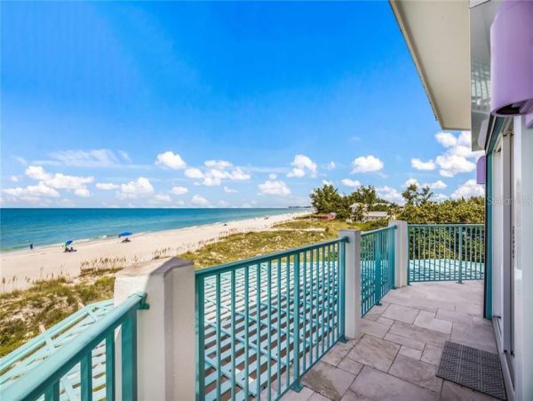 Luxury Holmes Beach Vacation Home Sleeps 8 Private Pool