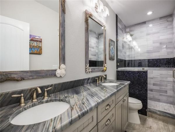 Luxury Holmes Beach Vacation Home Sleeps 8 Private Pool