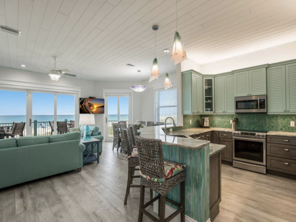 Luxury Holmes Beach Vacation Home Sleeps 8 Private Pool - additional view, photo 4