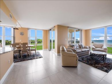 Longboat Key Vacation Condo Sleeps Six Guests.