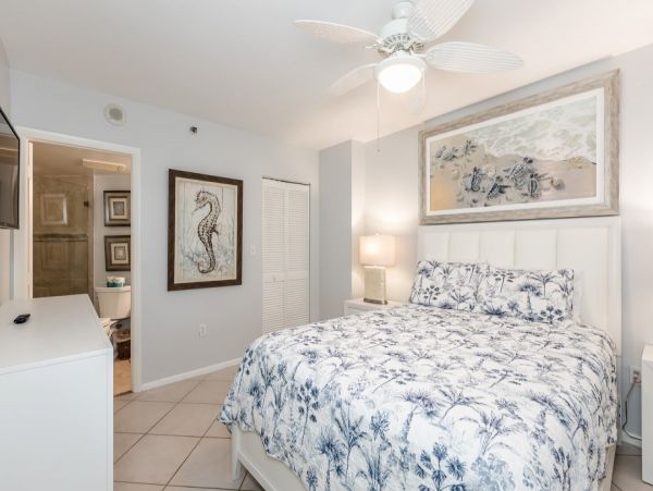 Marco Island Vacation Beach Condo Gulf Front Sleeps 7