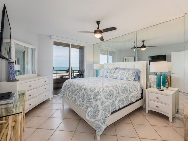 Marco Island Vacation Beach Condo Gulf Front Sleeps 7