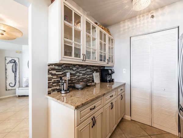Marco Island Vacation Beach Condo Gulf Front Sleeps 7