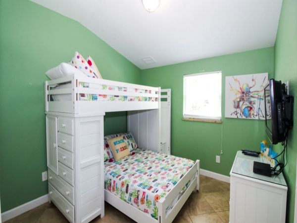 Anna Maria Island Vacation Home Only. 75 Yards From Beach