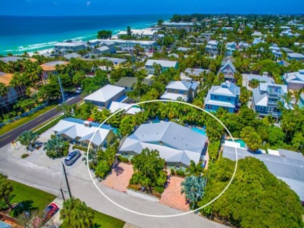 Anna Maria Island Vacation Home Only. 75 Yards From Beach