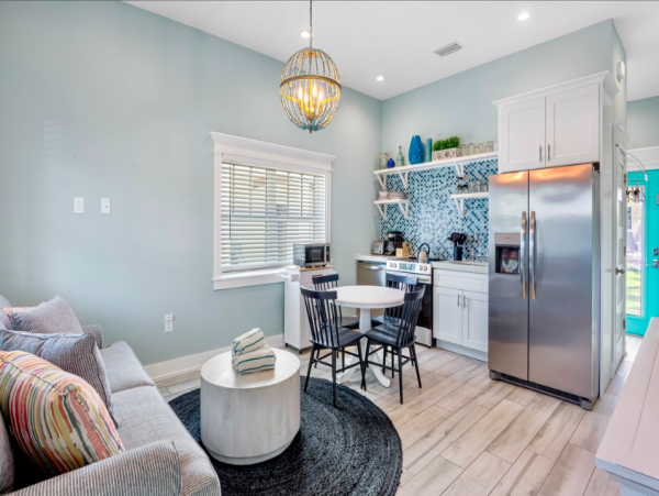Charming Anna Maria Island Home - Steps from the Beach