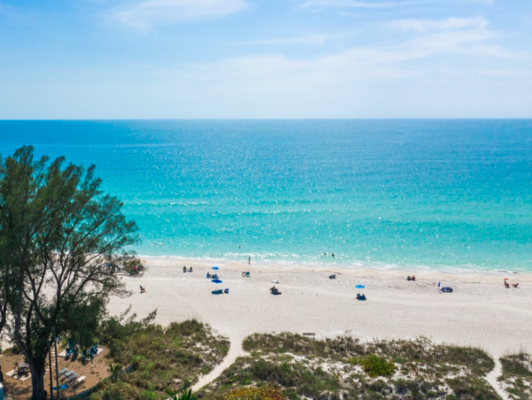 Charming Anna Maria Island Home - Steps from the Beach