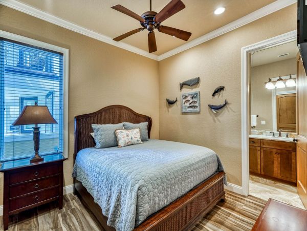Gulf Front Five Bedroom Vacation Home in Miramar Beach
