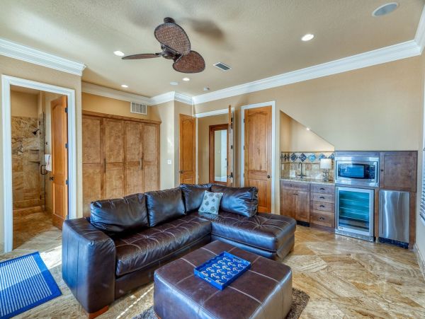 Gulf Front Five Bedroom Vacation Home in Miramar Beach