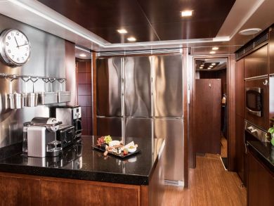 Platinum World Class Yacht with Five State Rooms