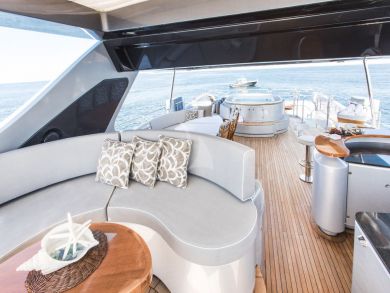 Platinum World Class Yacht with Five State Rooms