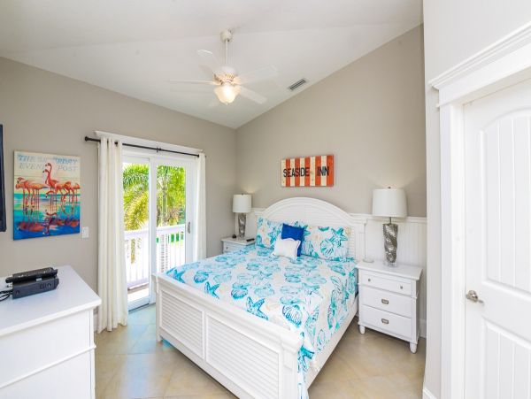 Holmes Beach Magnificent Vacation Pool Home One of The Best