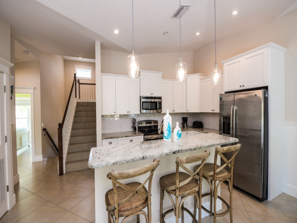 Charming Home on Holmes Beach with Pool -Short Walk to Beach