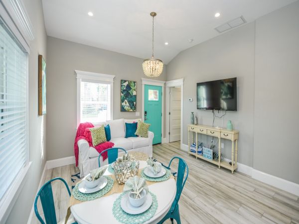 Holmes Beach One Bedroom Rental Short Walk to the Beach
